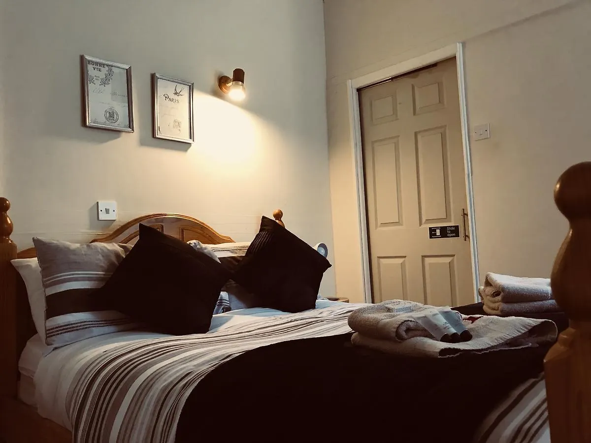 Bed & Breakfast Lindores Bed And Breakfast Brighouse