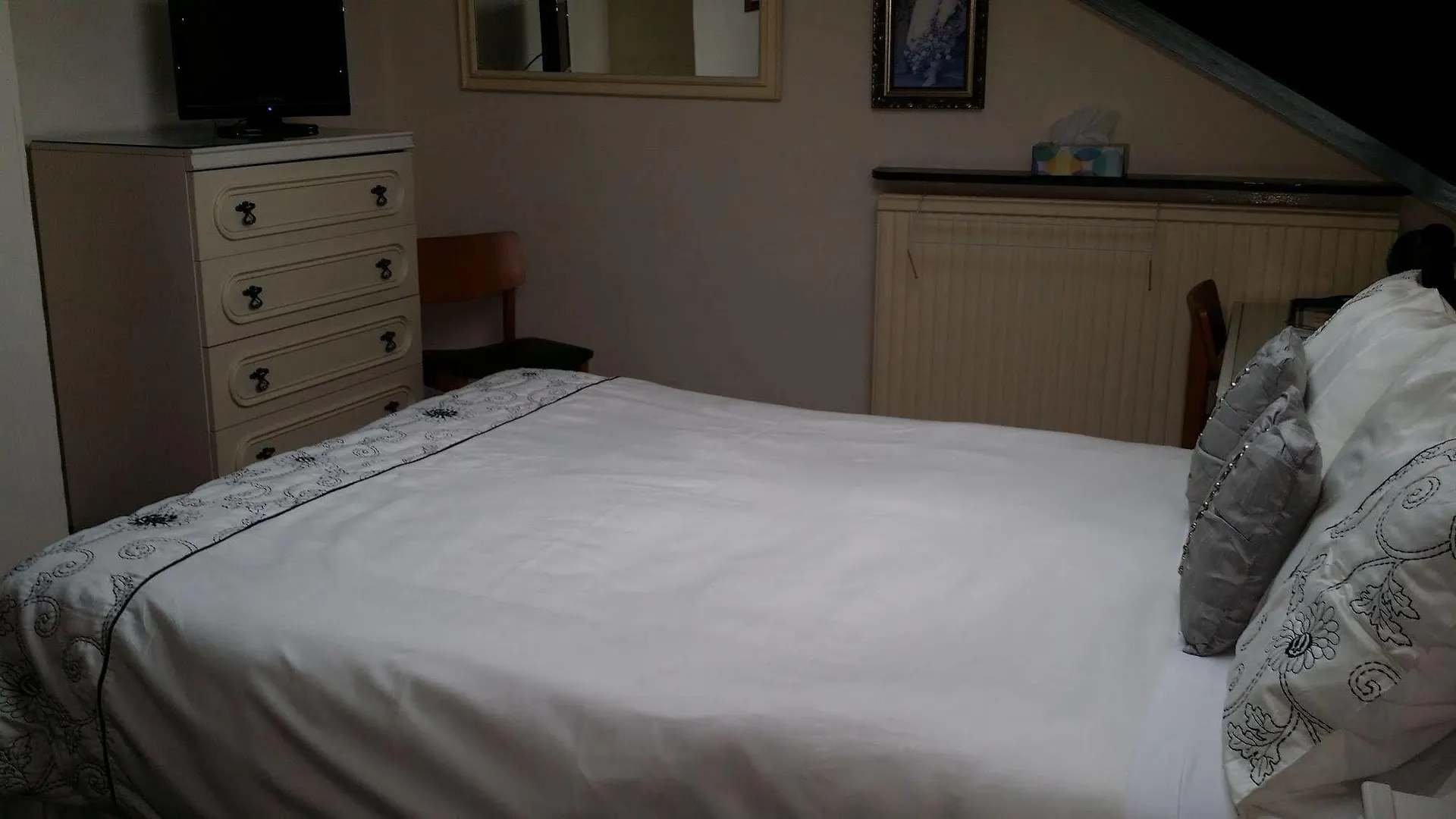 Bed & Breakfast Lindores Bed And Breakfast Brighouse